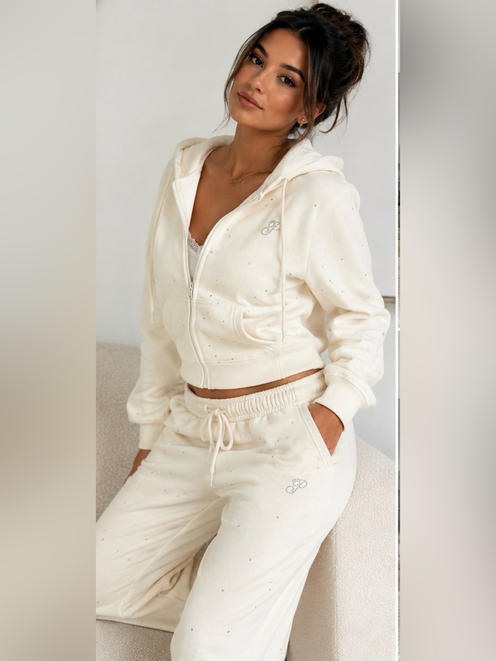 Victoria’s Secret PINK Rhinestone Bling Hoodie Sweatpants Set Cream S - Picture 4 of 7